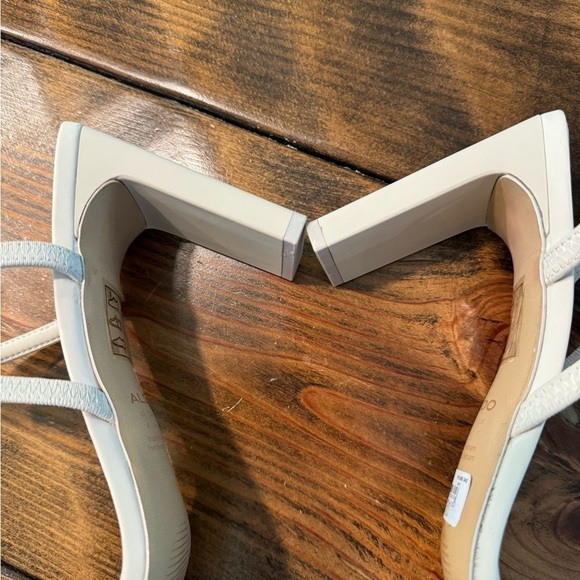 NWT Aldo off White Nude Strappy Square Toe Okurra Sandal Blick Heels Size 9 - Picture 4 of 10